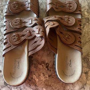 Women’s Clark’s Leather Sandals